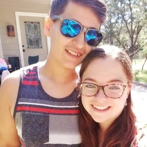 Meet your Posher, Mahkai